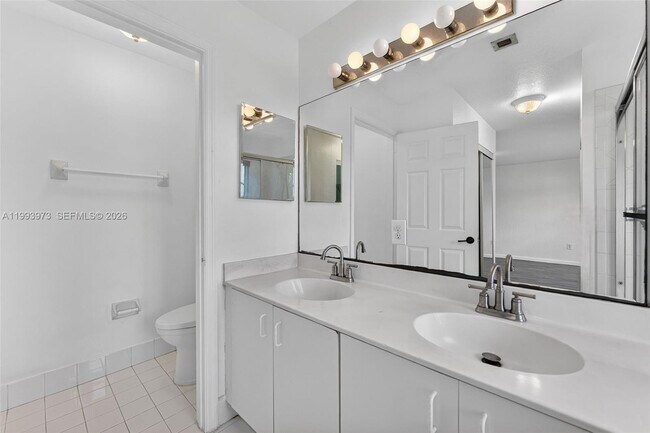 Building Photo - 1805 NW 78th Way