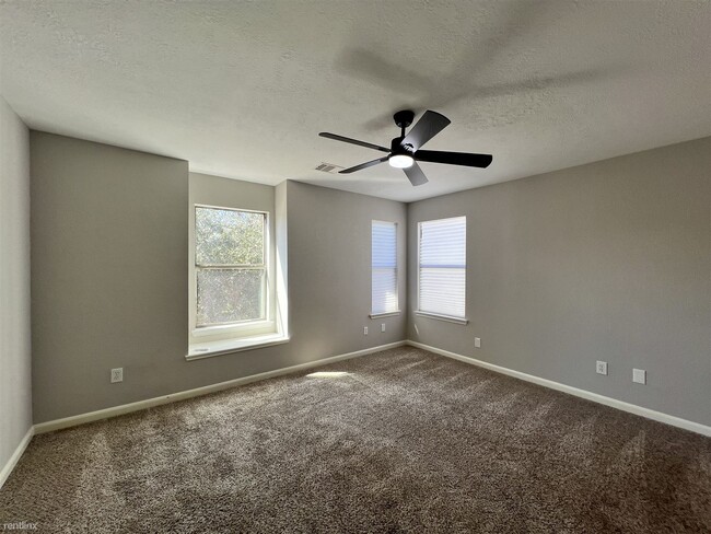 Building Photo - 3 br, 2 bath House - 19026 Remington Park