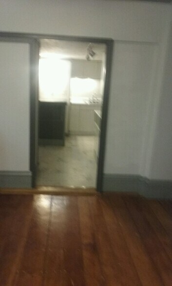 Building Photo - 1500 Ocean St