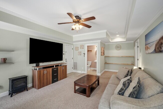 Building Photo - Furnished Pet Friendly Rental in Davie County with Flexible Lease Length!