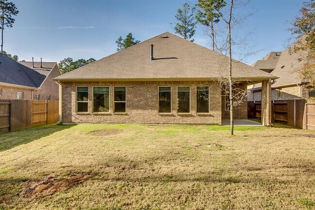 Building Photo - 17106 Rainier Creek Dr