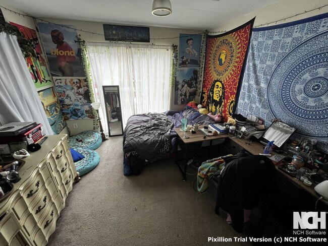 Building Photo - 1249 Vestal Ave