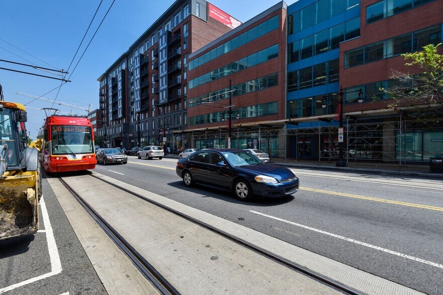 Building Photo - 1110 3rd St NE