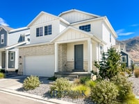 Building Photo - Modern Home in Highland!