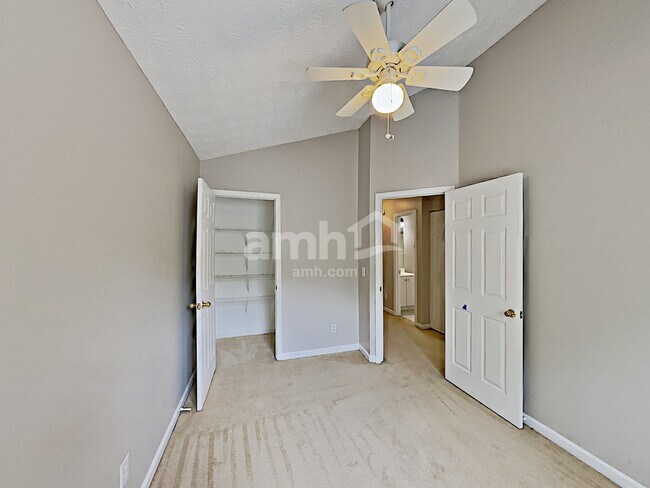 Building Photo - 3731 Avensong Village Cir