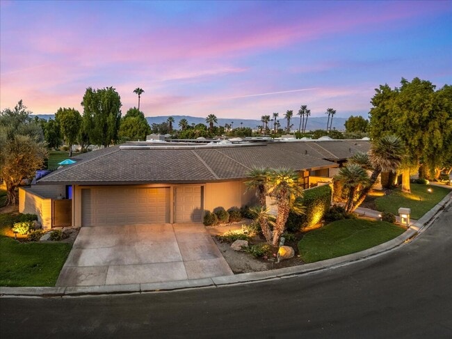 Building Photo - 59 Cornell Dr