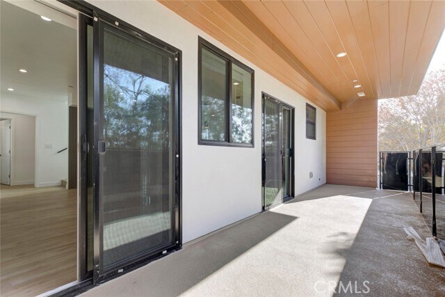 Building Photo - 5648 Cartwright Ave