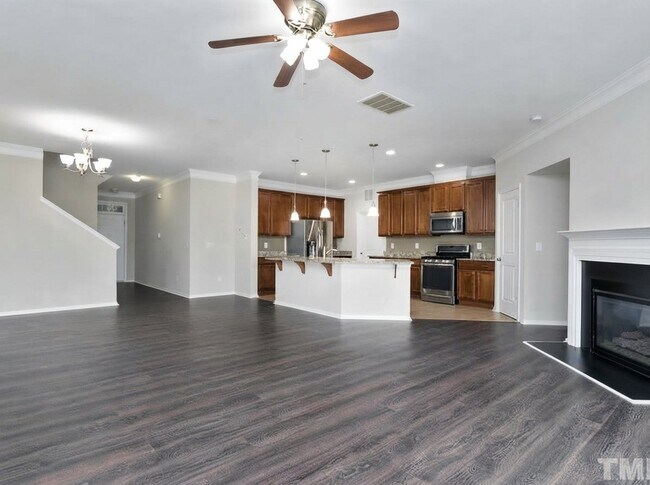 Building Photo - 5602 Black Maple Dr