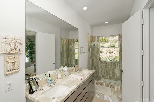 Building Photo - 155 Irvine Cove Pl