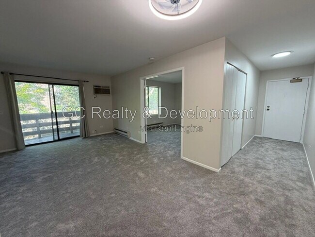 Building Photo - 1319 N Winslowe Dr