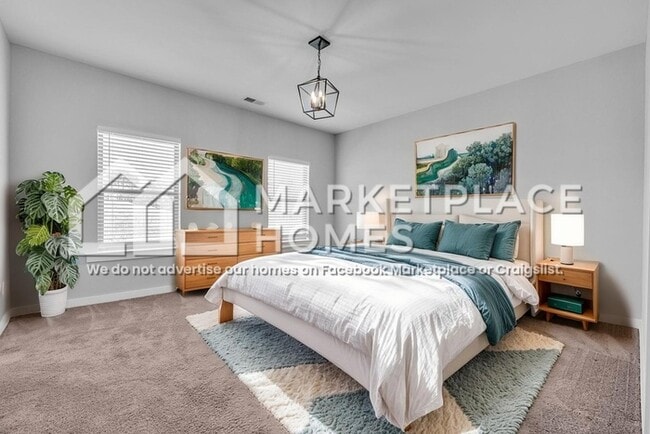 Building Photo - 142 Kings Wy