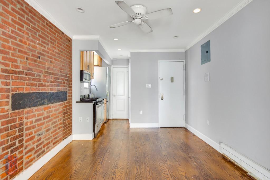 Building Photo - 44 Avenue B