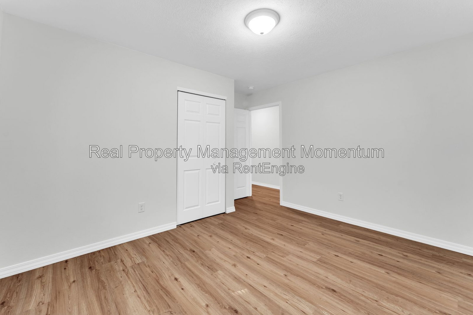Building Photo - 1602 W Scott St