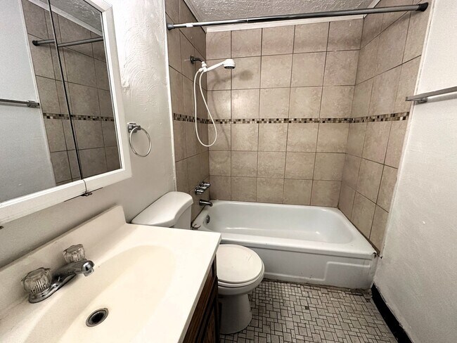 Building Photo - Highland Park - Apartments For Rent In Pittsburgh