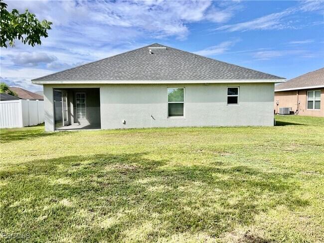 Building Photo - 27078 Brook Forest Rd