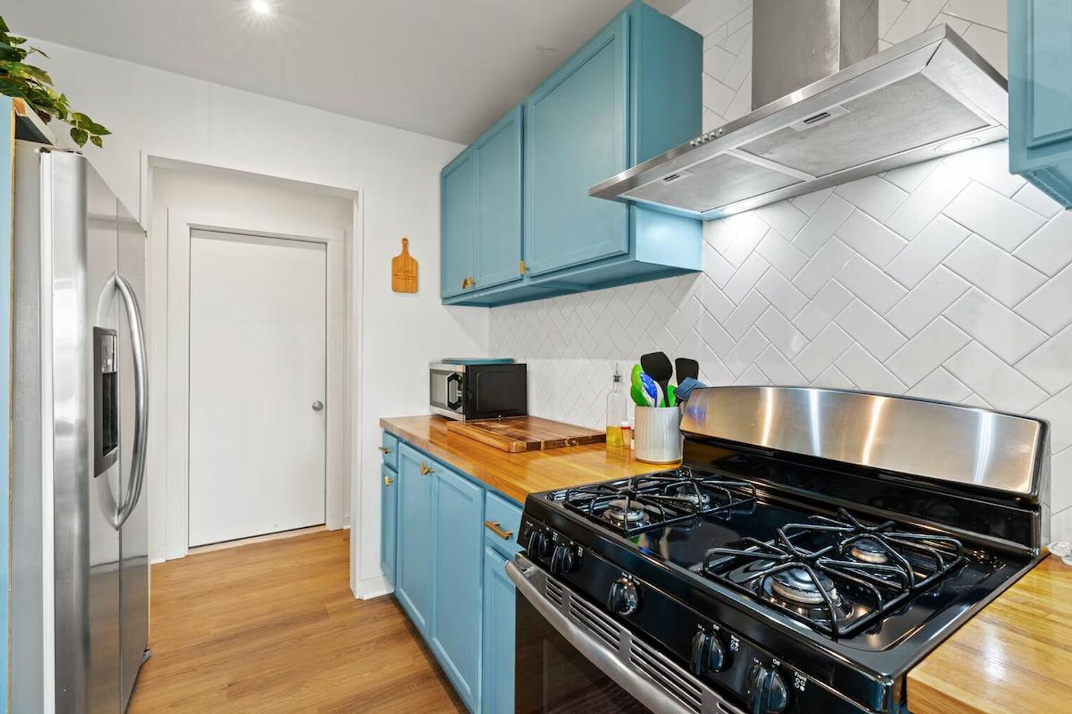 Building Photo - 4901 Howden Cir