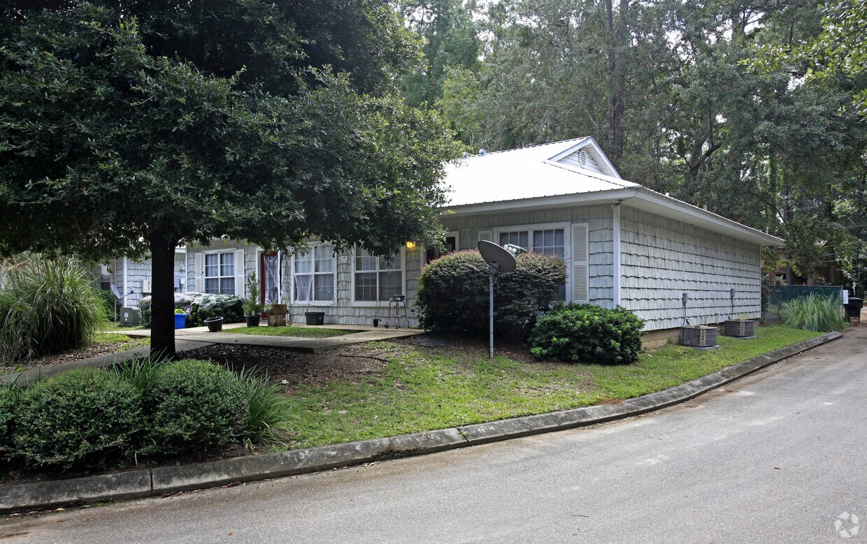 Cottages At Rumba Tallahassee Fl Apartment Finder