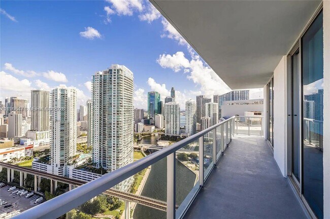 Building Photo - 185 SW 7th St