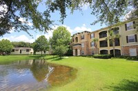 Building Photo - 10203 Courtney Palms Blvd