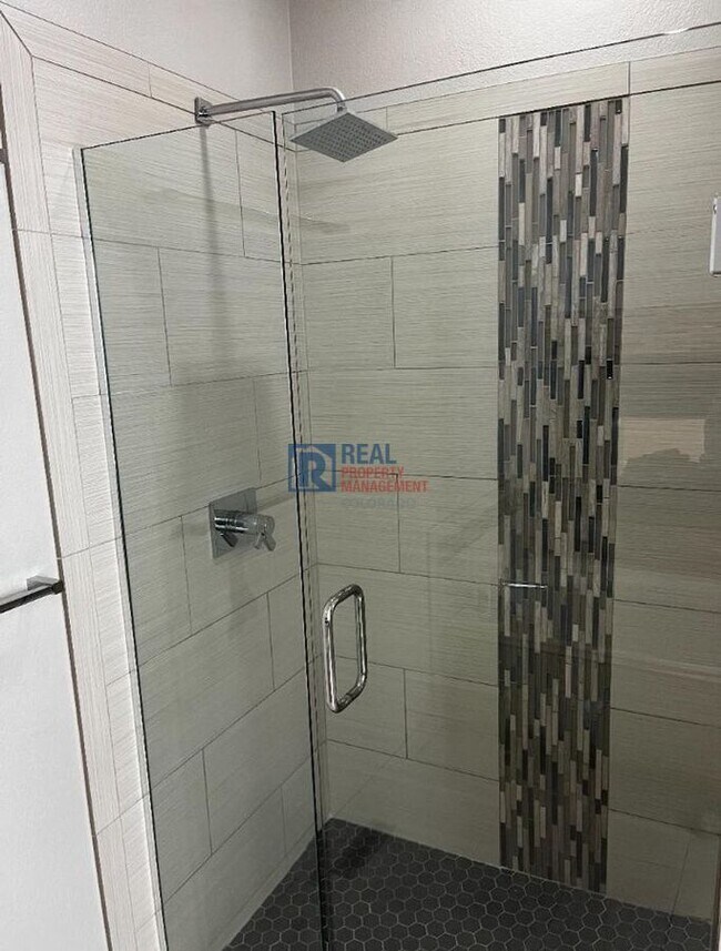 Building Photo - 4103 Frederick Cir