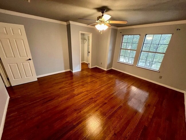 Building Photo - 2752 Peach Dr