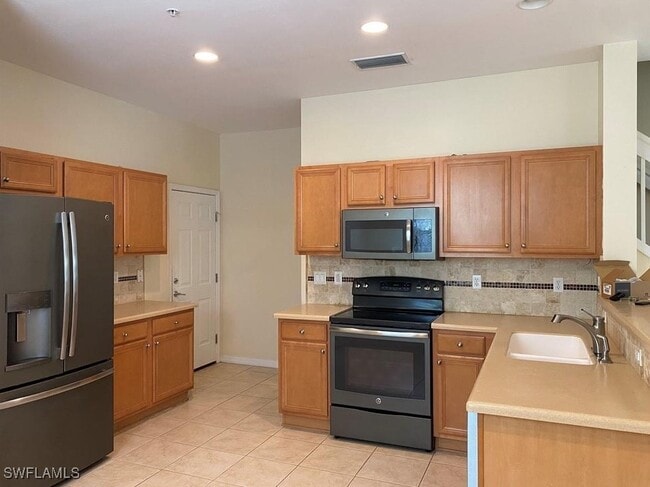 Building Photo - 16162 Ravina Way