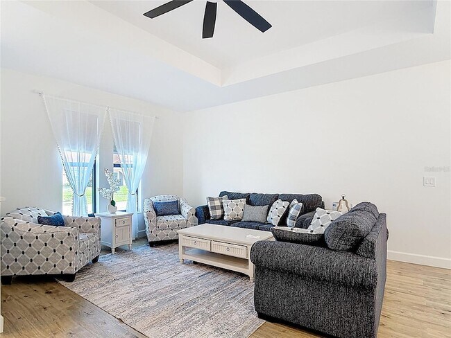 Building Photo - 12033 Sarto Ln