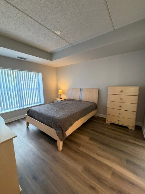 Building Photo - 390 W Mahogany Ct