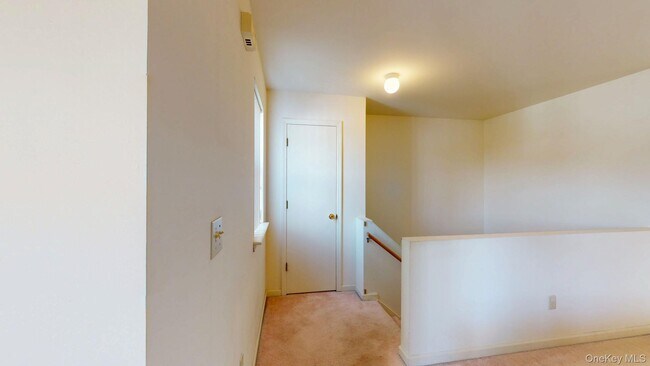 Building Photo - 23 Aldo Ct