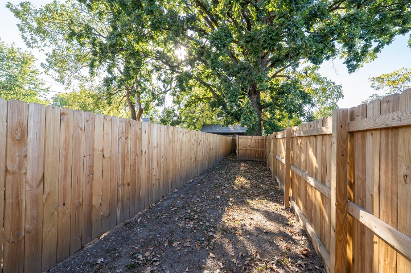 Building Photo - 605-607-607 S Champion Ave