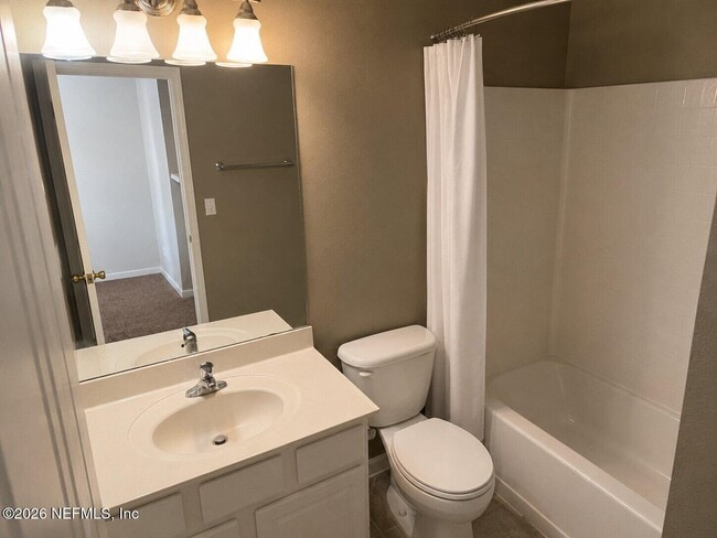 Building Photo - 11175 Castlemain Cir W