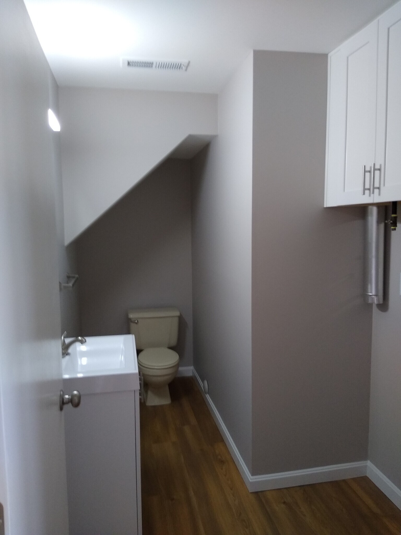 Downstairs bath/Laundry - 51 Birchwood Dr
