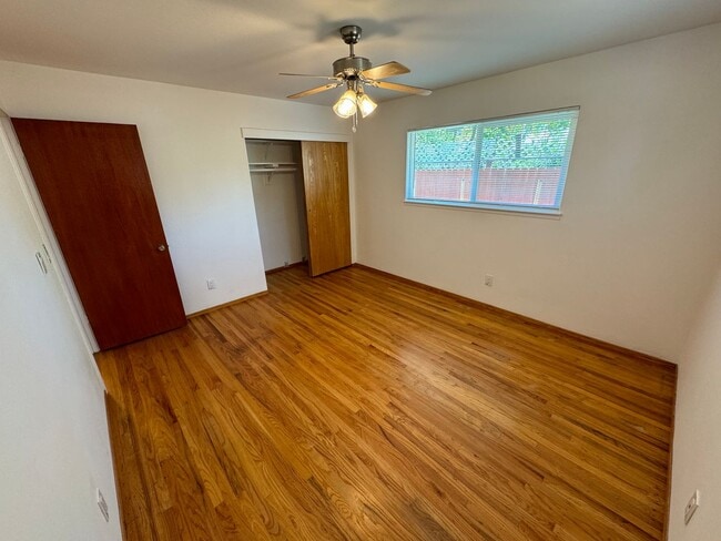 Building Photo - 1449 Gary Way