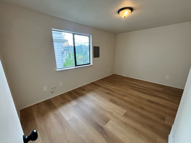 Building Photo - Wetmore Apartments