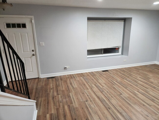 Building Photo - 4453 Provincetown Dr