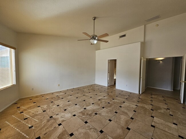 Building Photo - 7491 W Colony Park Dr