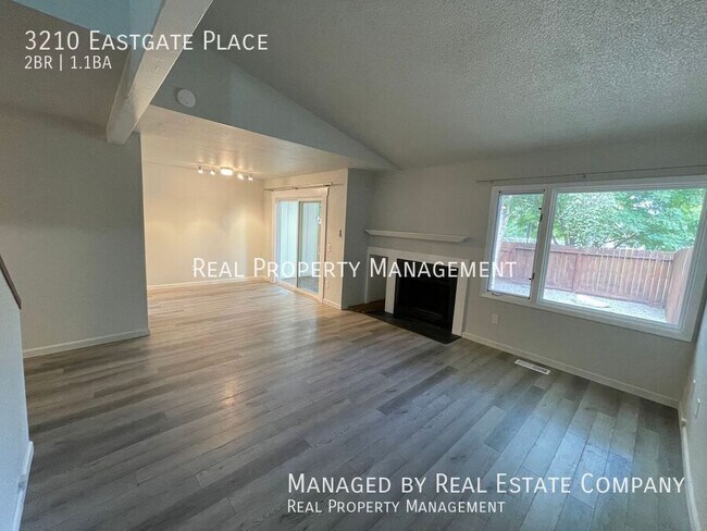 Building Photo - 3210 Eastgate Pl