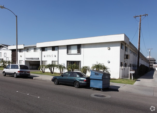 Building Photo - 10025 Alondra Blvd