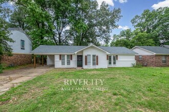 Building Photo - A Whitehaven Gem!!! Section 8 Welcomed !!!!!!!