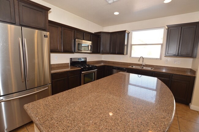 Building Photo - 126 La Tourette Ct