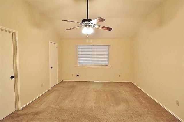 Building Photo - 910 Elliott Dr