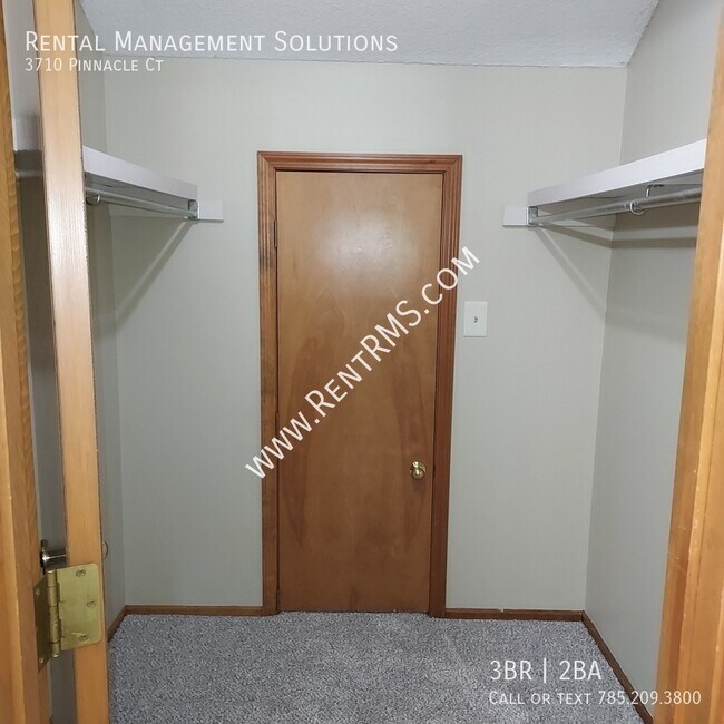 Building Photo - **MOVE-IN SPECIAL**3710 Pinnacle Ct-Lawren...