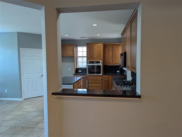 Building Photo - 305 Harvest Bend Dr