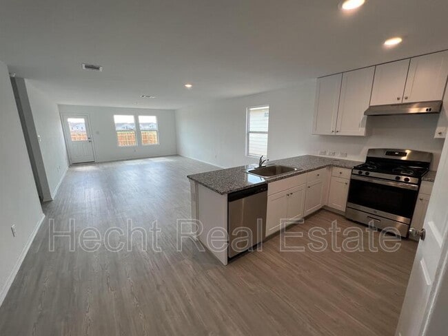 Building Photo - 2938 Shore Lark