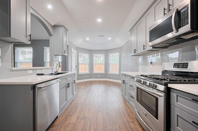 Building Photo - 3527 Bramble Fern Pl