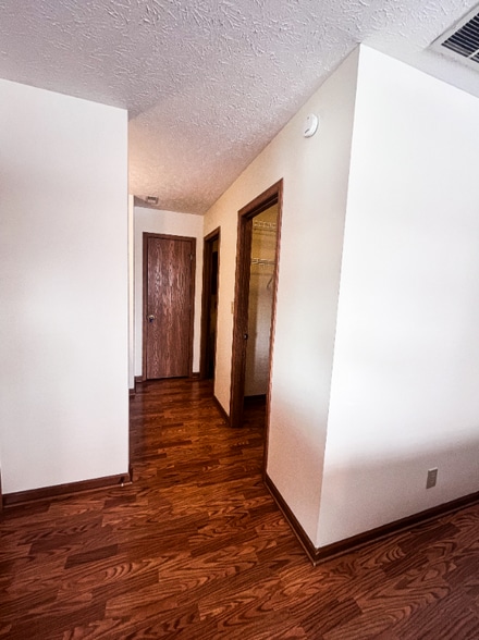 Building Photo - 3202 Bowfield Way