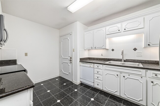 Building Photo - 5050 Ambassador Way