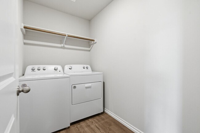 Building Photo - 4 Bed | 3 Bath | New Build | Bartlesville
