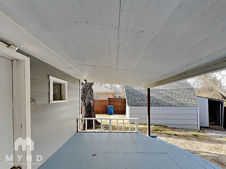 Building Photo - 2141 Province Ln