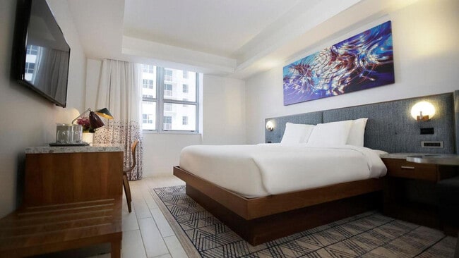 Primary Photo - 1780 Polk St